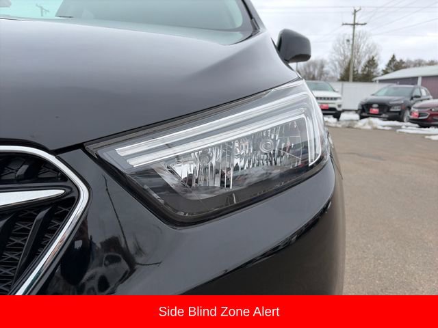Used 2022 Buick Encore Preferred w/ Safety Package image 17