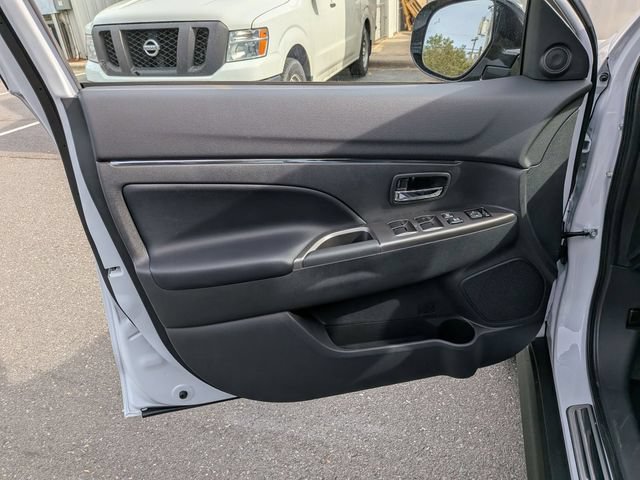 New 2026 Mitsubishi Outlander Sport SE AWD/4WD image 11