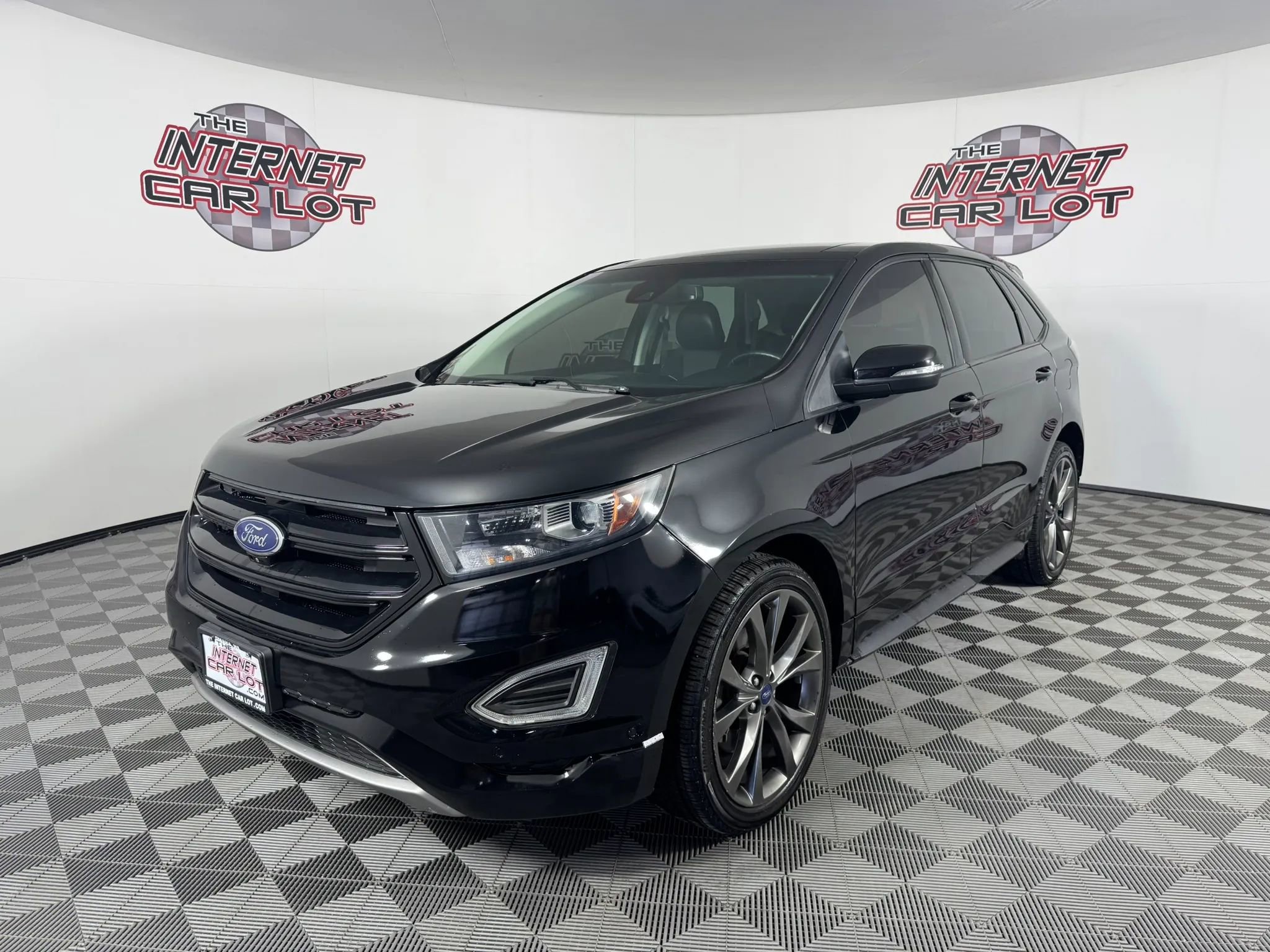 Used 2016 Ford Edge Sport w/ Equipment Group 401A AWD/4WD image 3