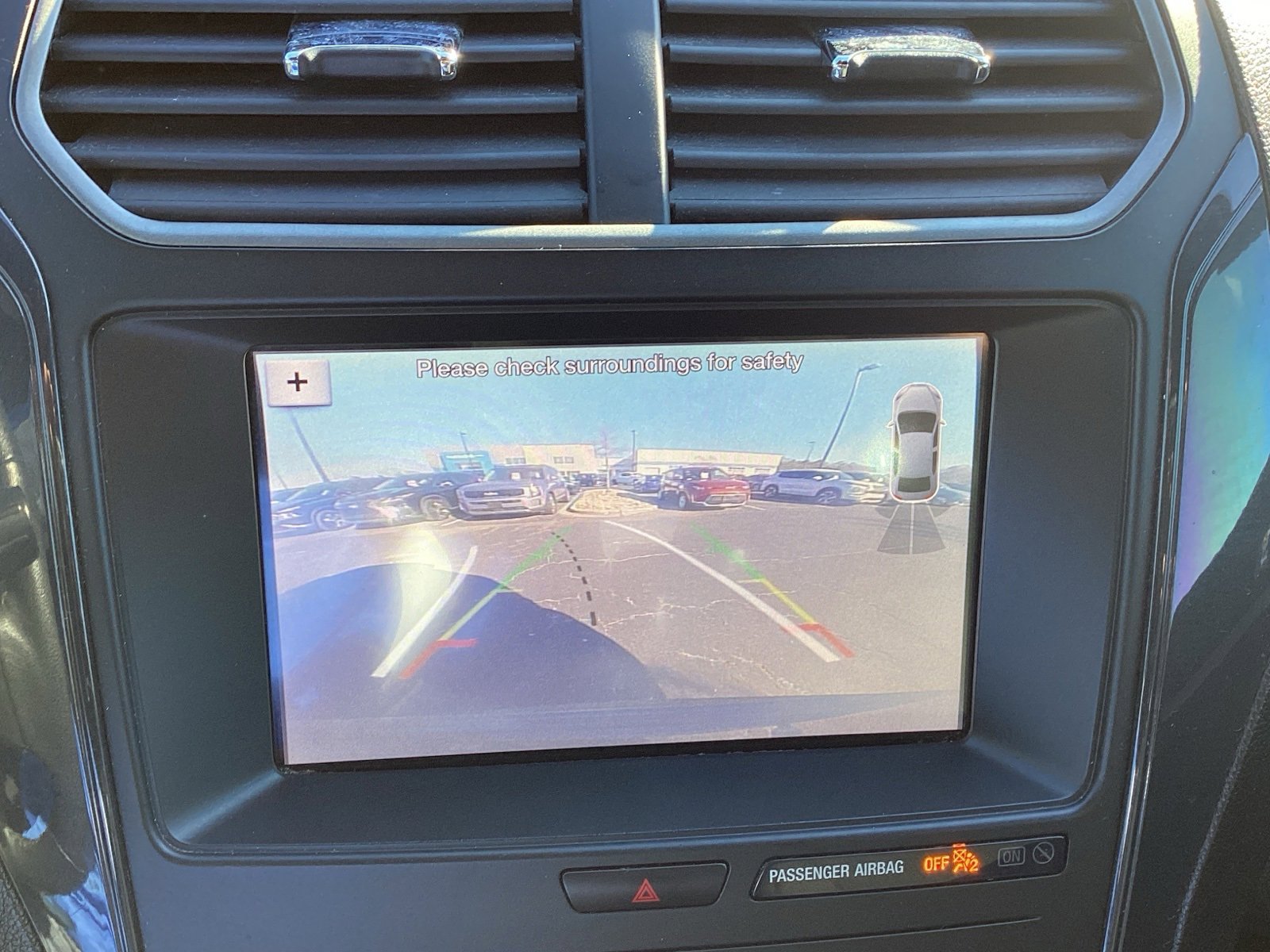 Used 2019 Ford Explorer XLT w/ Equipment Group 201A image 16