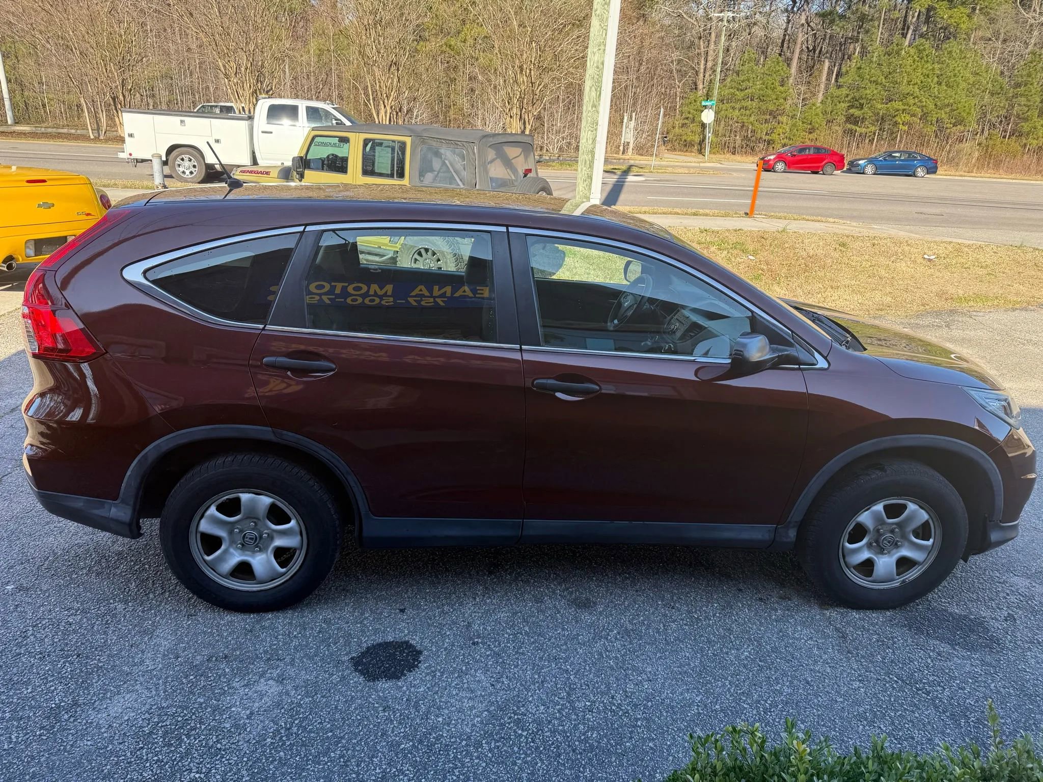 Used 2015 Honda CR-V LX image 5