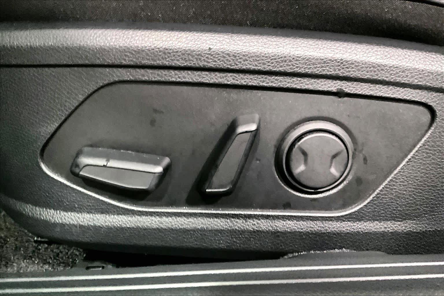 Used 2025 Kia K5 EX FWD image 32