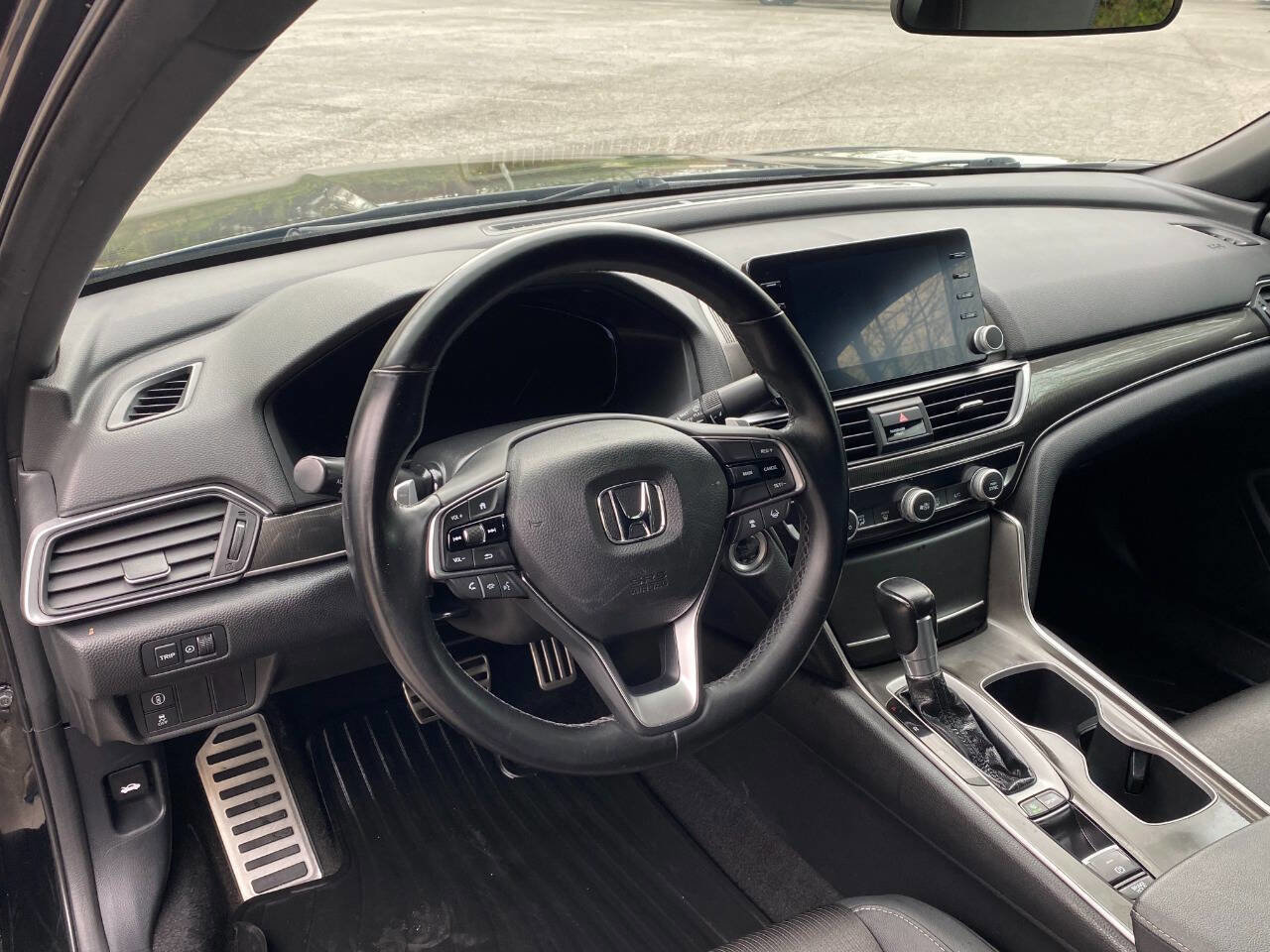 Used 2019 Honda Accord Sport image 12
