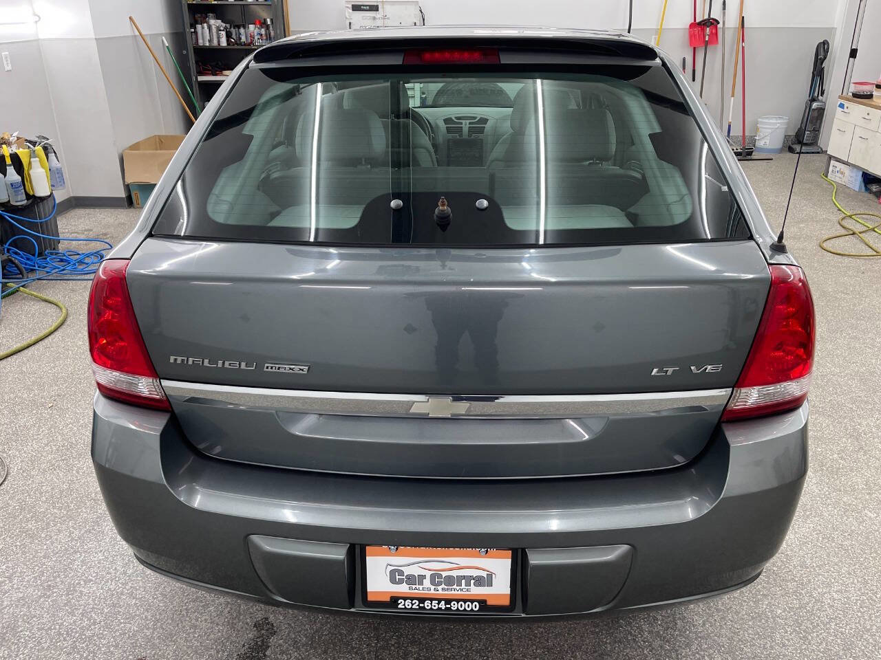 Used 2005 Chevrolet Malibu LT w/ Preferred Equipment Group image 4