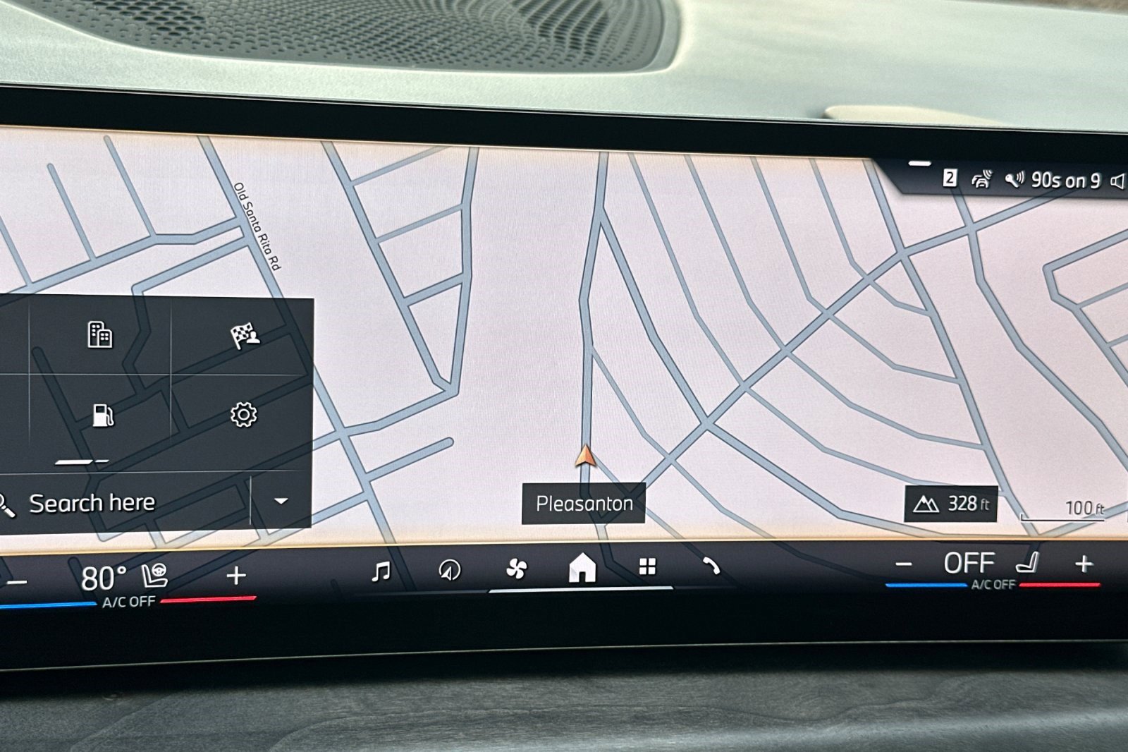 Used 2026 BMW X5 xDrive40i w/ M Sport Package image 24