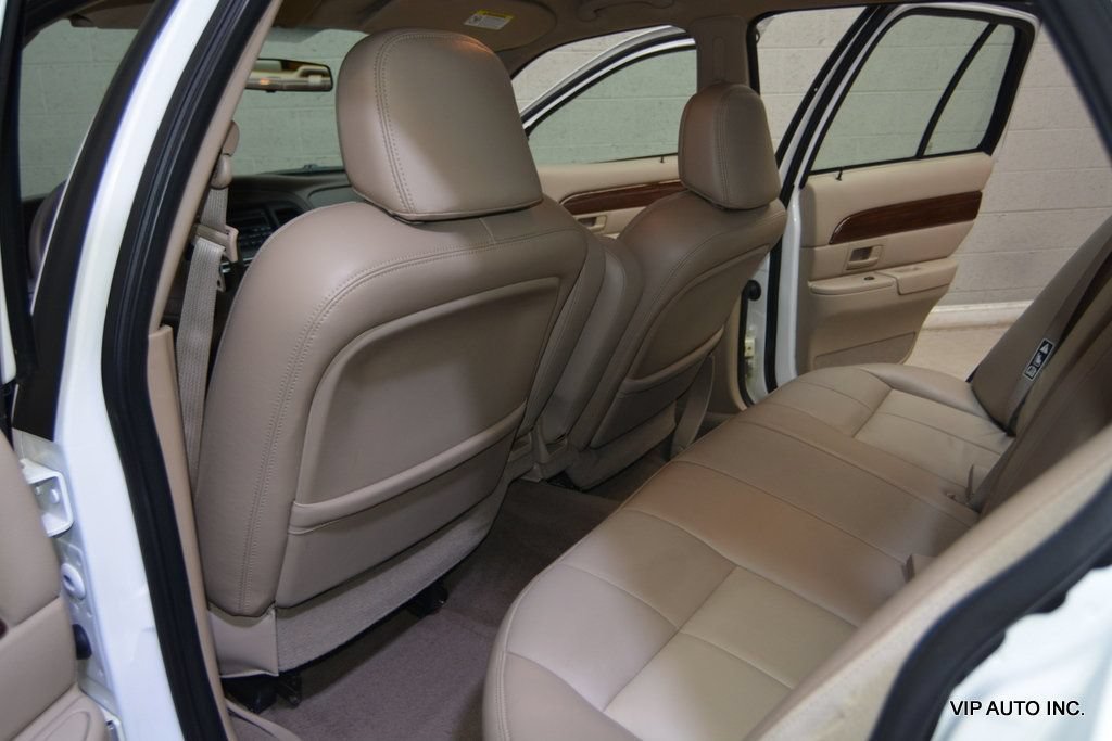 Used 2003 Mercury Grand Marquis GS RWD image 23
