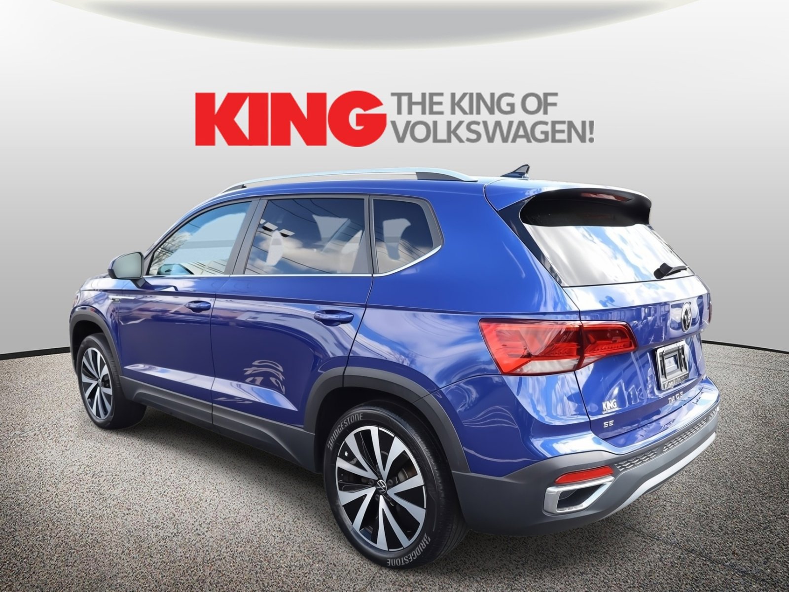 Certified 2023 Volkswagen Taos SE image 6