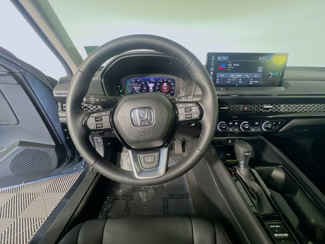 Certified 2025 Honda Accord Touring image 14