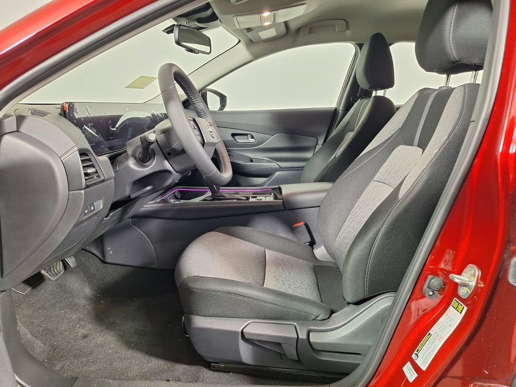 Used 2026 Nissan Sentra SV w/ SV Convenience Package FWD image 11