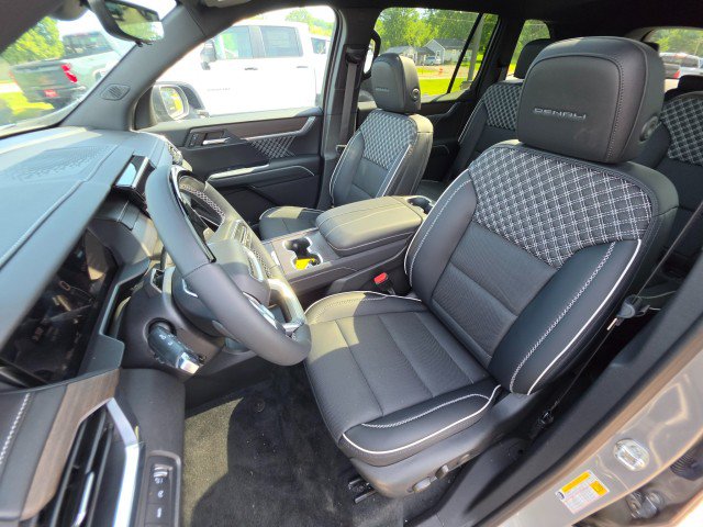 Used 2024 GMC Acadia Denali w/ Super Cruise Package AWD/4WD image 33