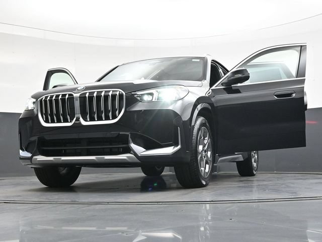 New 2026 BMW X1 xDrive28i w/ Technology Package AWD/4WD image 38