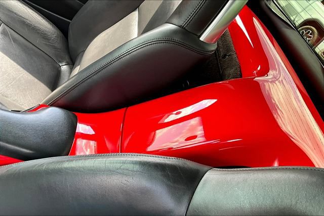 Used 2004 Chevrolet SSR w/ Preferred Equipment Group image 25