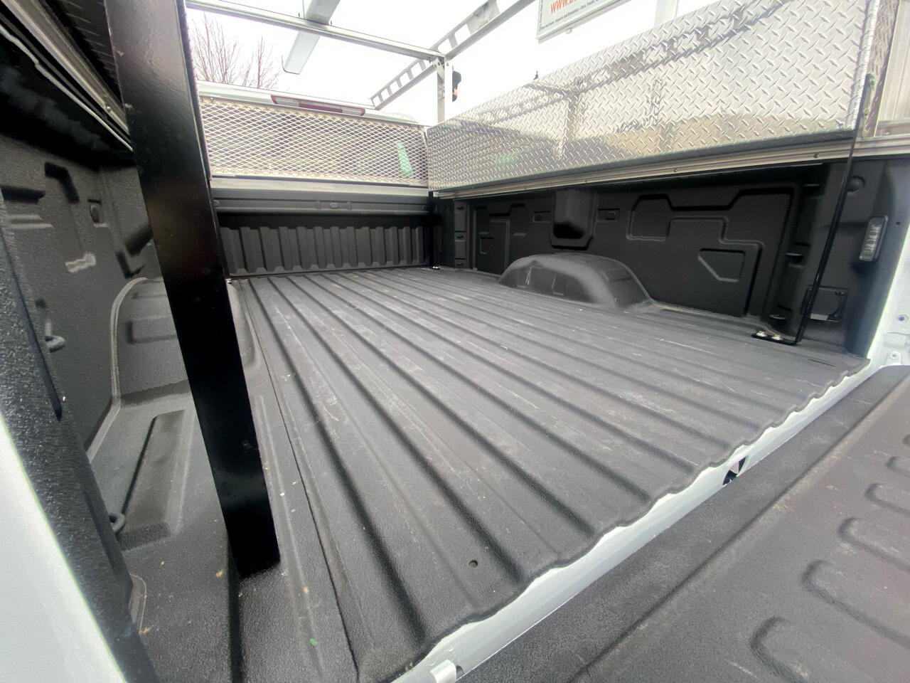 Used 2025 Chevrolet Silverado 2500 W/T w/ WT/CX Safety Package image 9