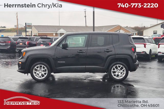 Used 2023 Jeep Renegade Latitude image 4