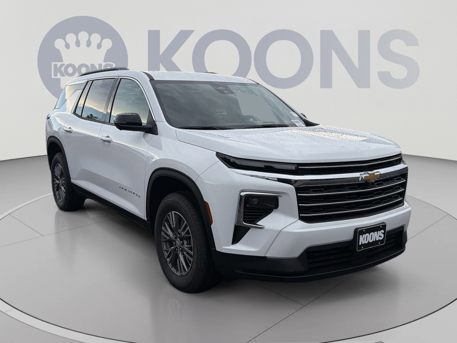 New 2027 Chevrolet Traverse LT w/ Driver Confidence Package FWD image 10