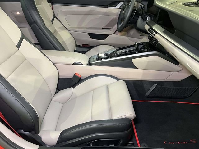 Certified 2025 Porsche 911 Carrera S RWD image 22