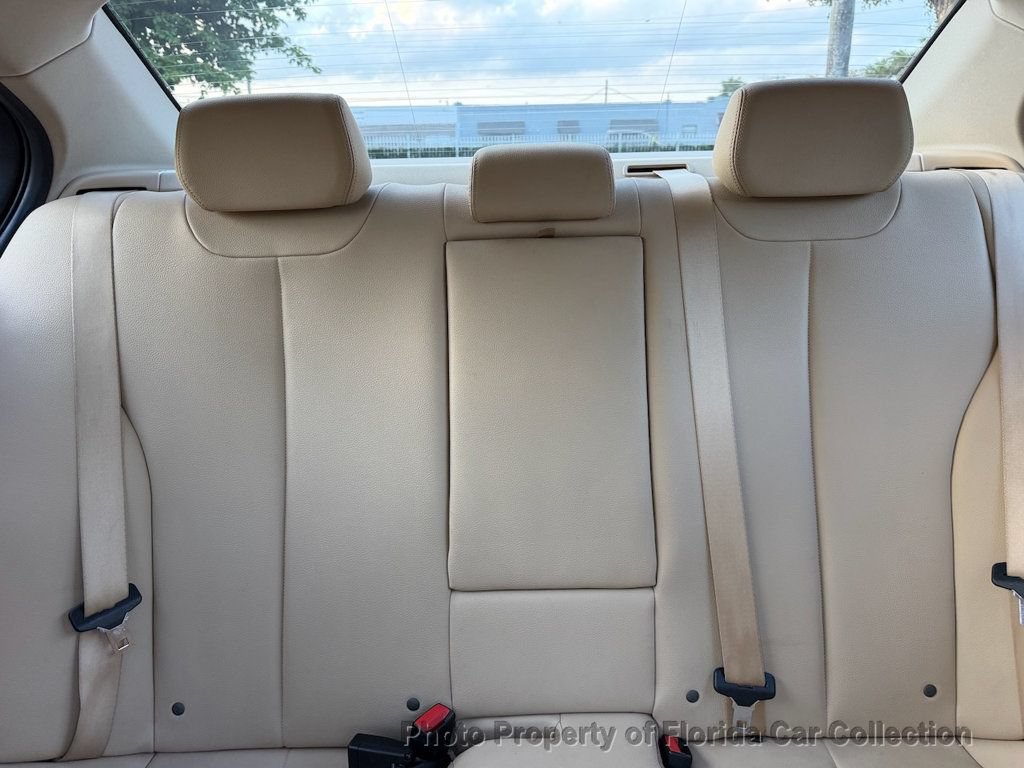 Used 2014 BMW 320i Sedan RWD image 44