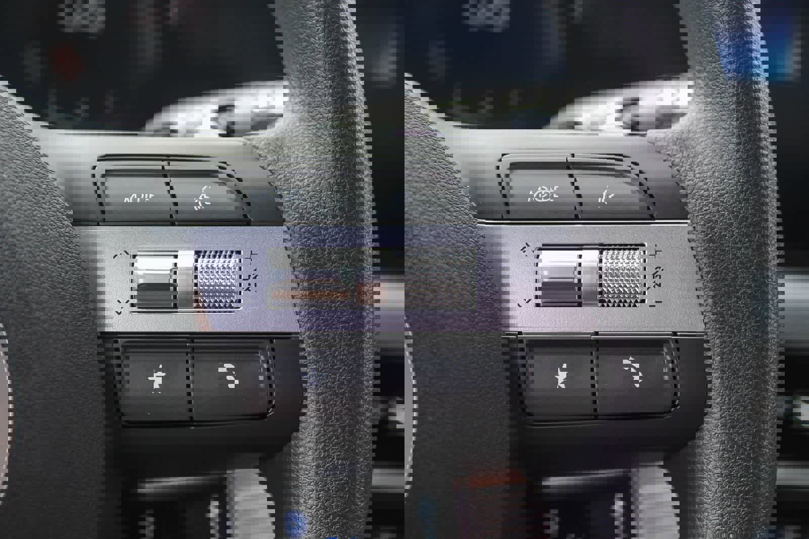 Certified 2025 Hyundai Sonata SEL image 32