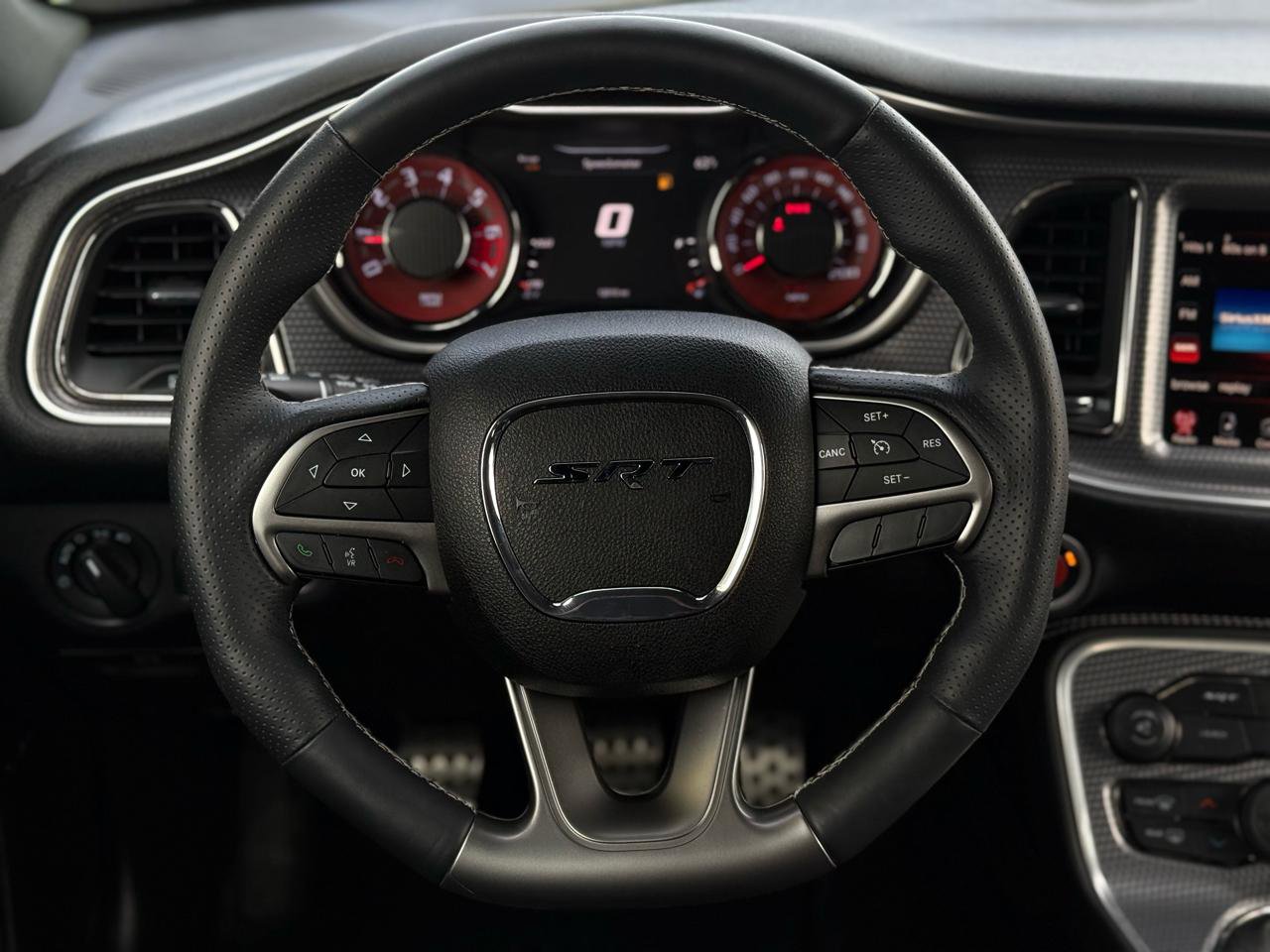 Used 2015 Dodge Challenger SRT Hellcat image 15
