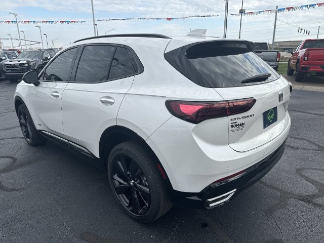 Certified 2024 Buick Envision Sport Touring AWD/4WD image 3