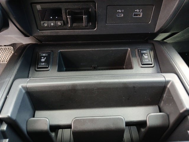 Used 2021 Nissan Titan PRO-4X w/ Pro-4x Convenience Package AWD/4WD image 49
