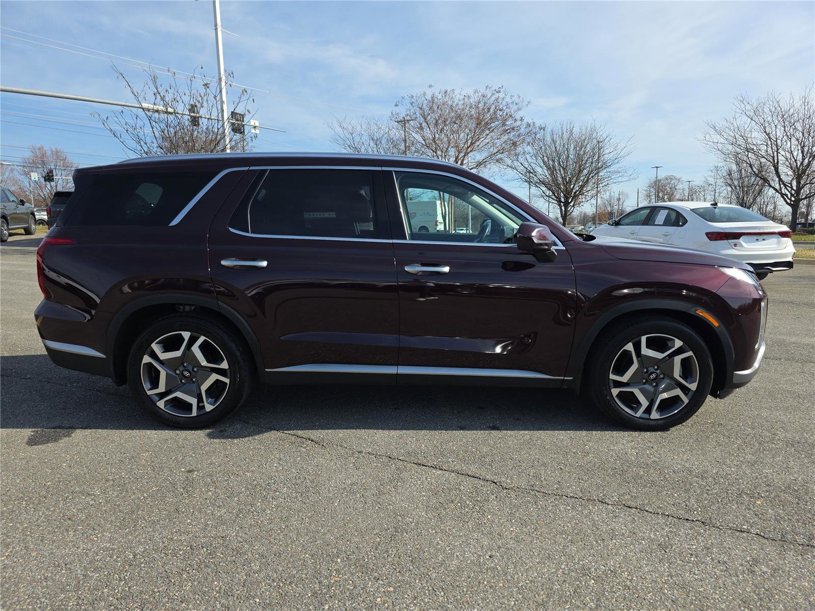 Used 2023 Hyundai Palisade SEL image 3