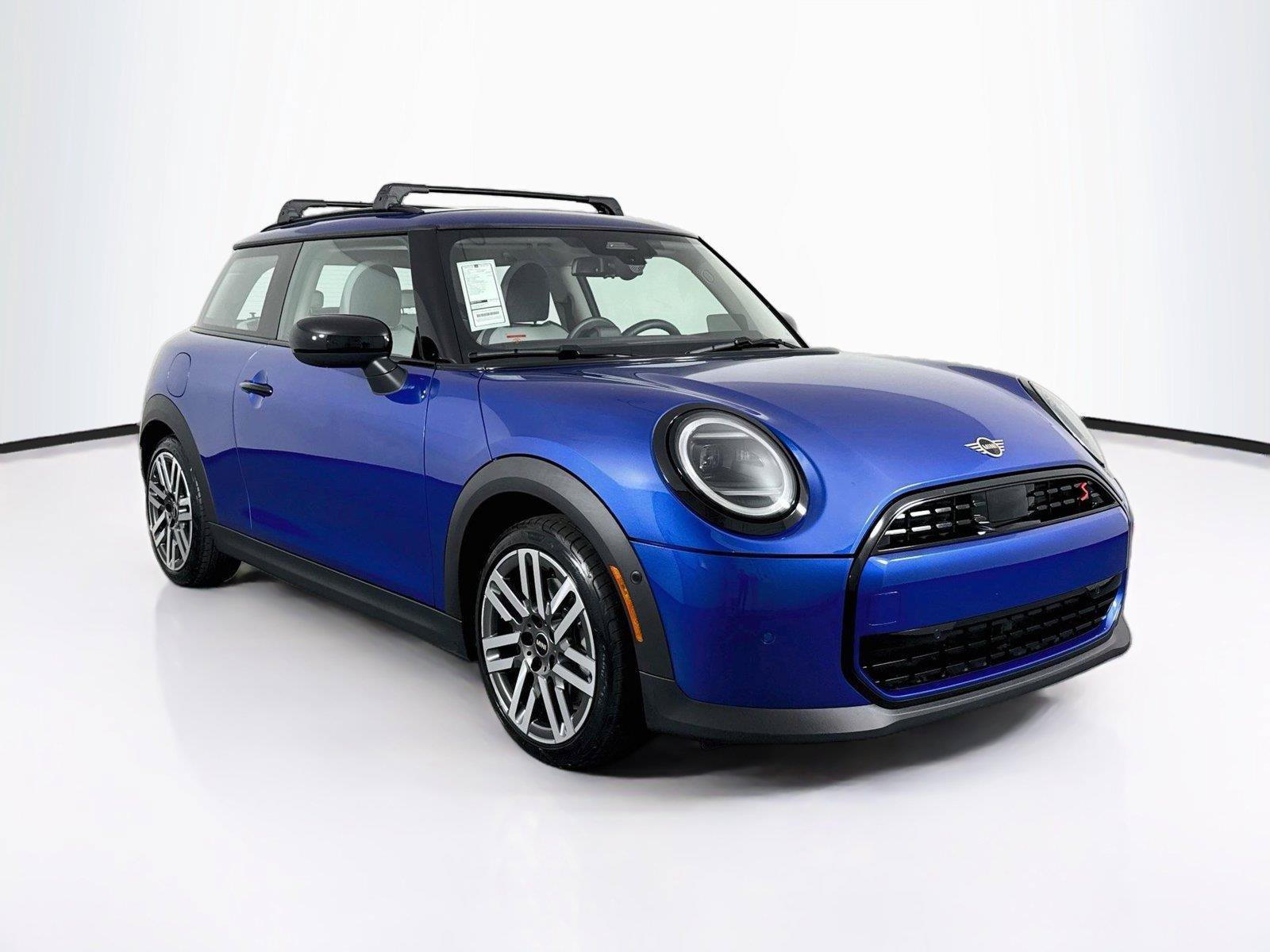 Used 2025 MINI Cooper S FWD image 10
