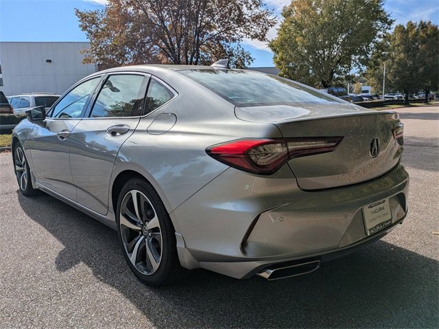 Certified 2025 Acura TLX w/ Technology Package image 3