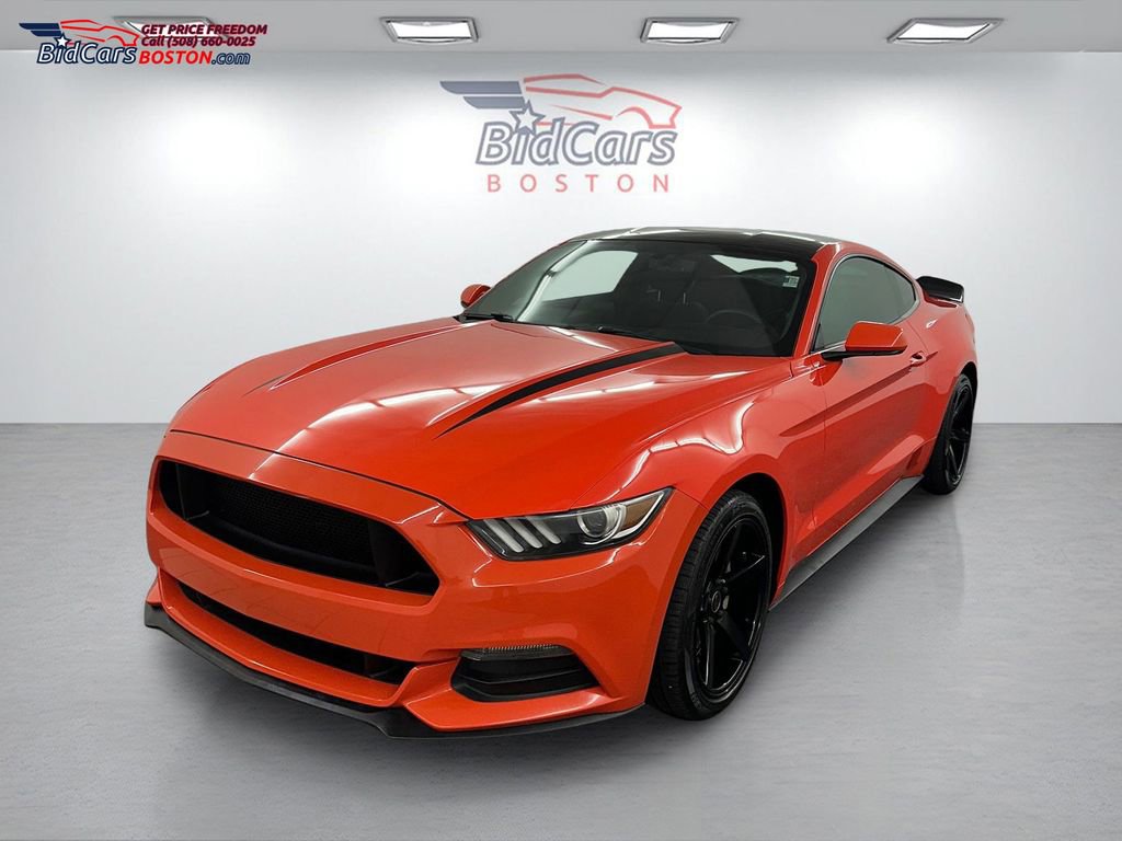 Used 2015 Ford Mustang Coupe RWD image 1