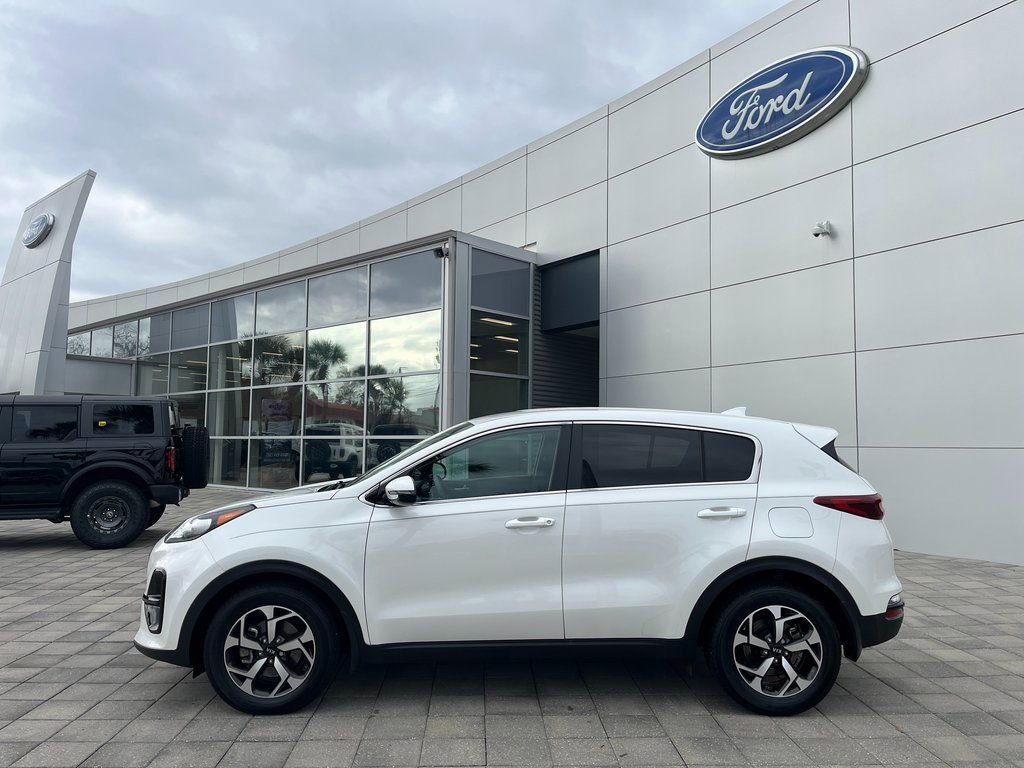 Used 2021 Kia Sportage LX w/ LX Fwd Popular Package image 3