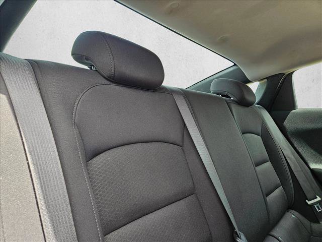 Used 2023 Chevrolet Malibu LS FWD image 16