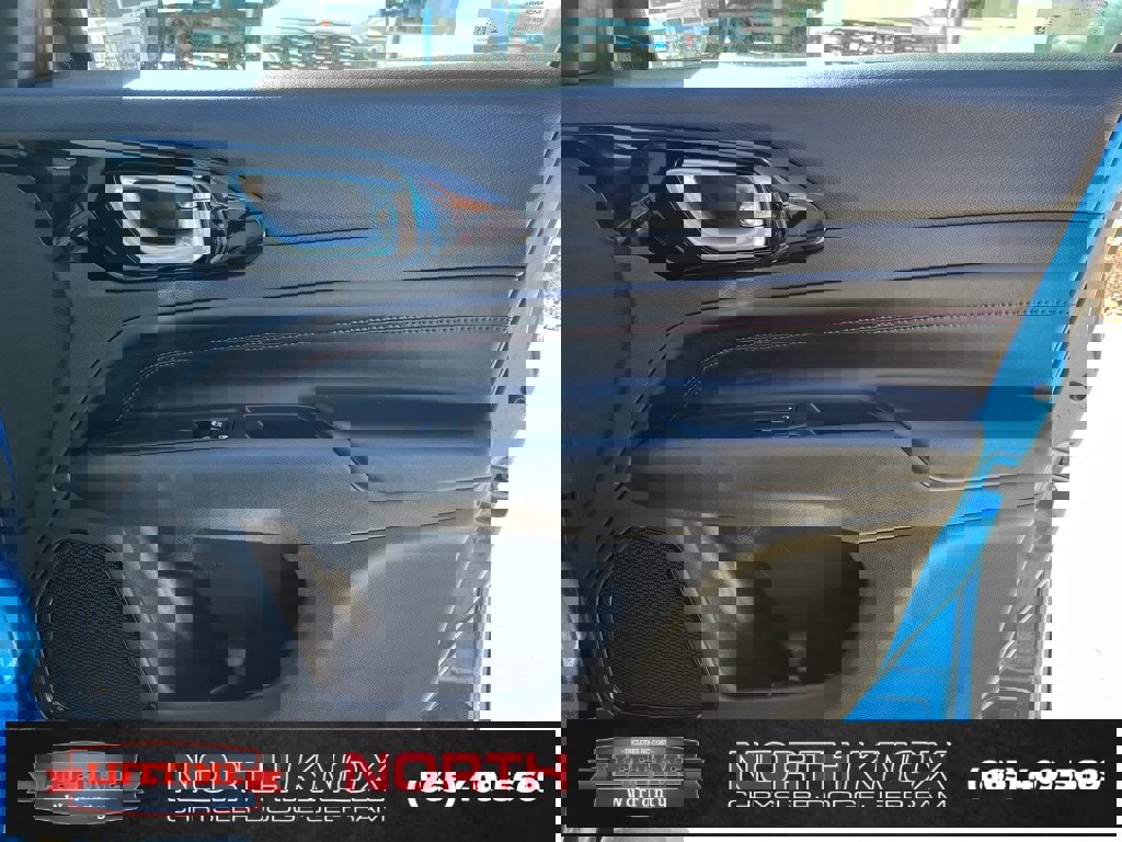 Used 2025 Jeep Compass Trailhawk w/ Trailhawk Elite Group image 27