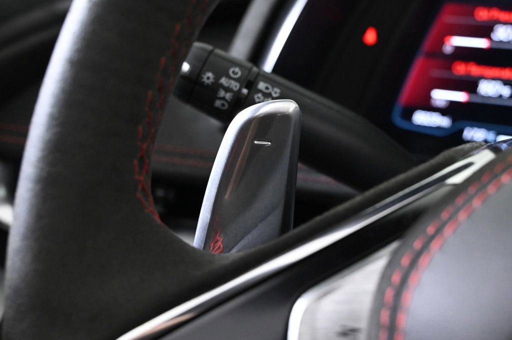 Used 2023 Chevrolet Corvette Stingray Premium Cpe image 23
