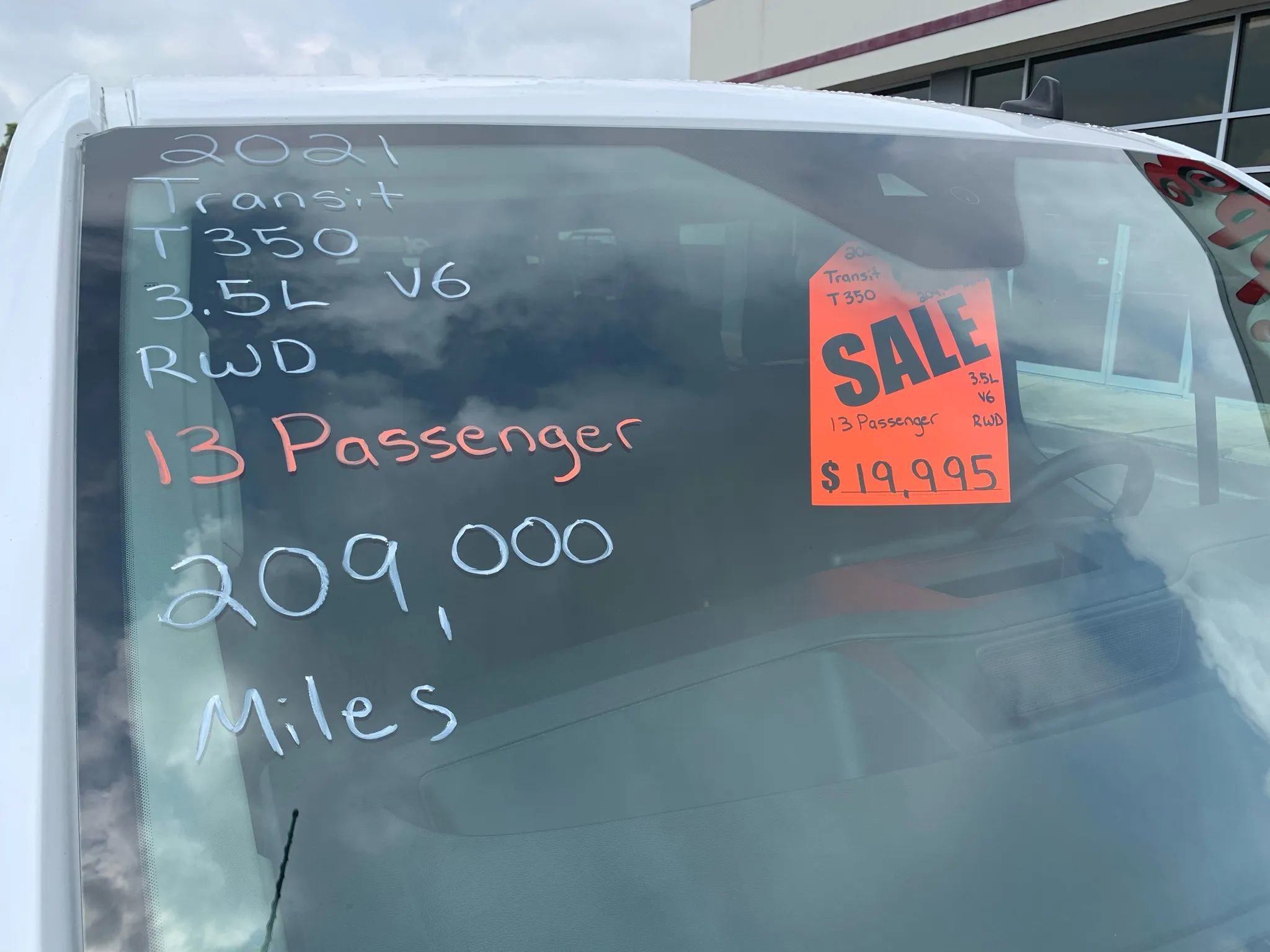 Used 2021 Ford Transit 350 XL image 3