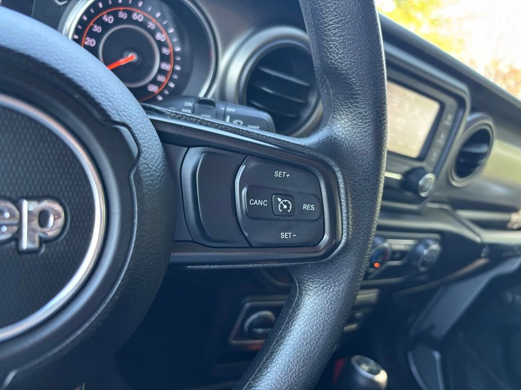 Used 2018 Jeep Wrangler Unlimited Sport image 25
