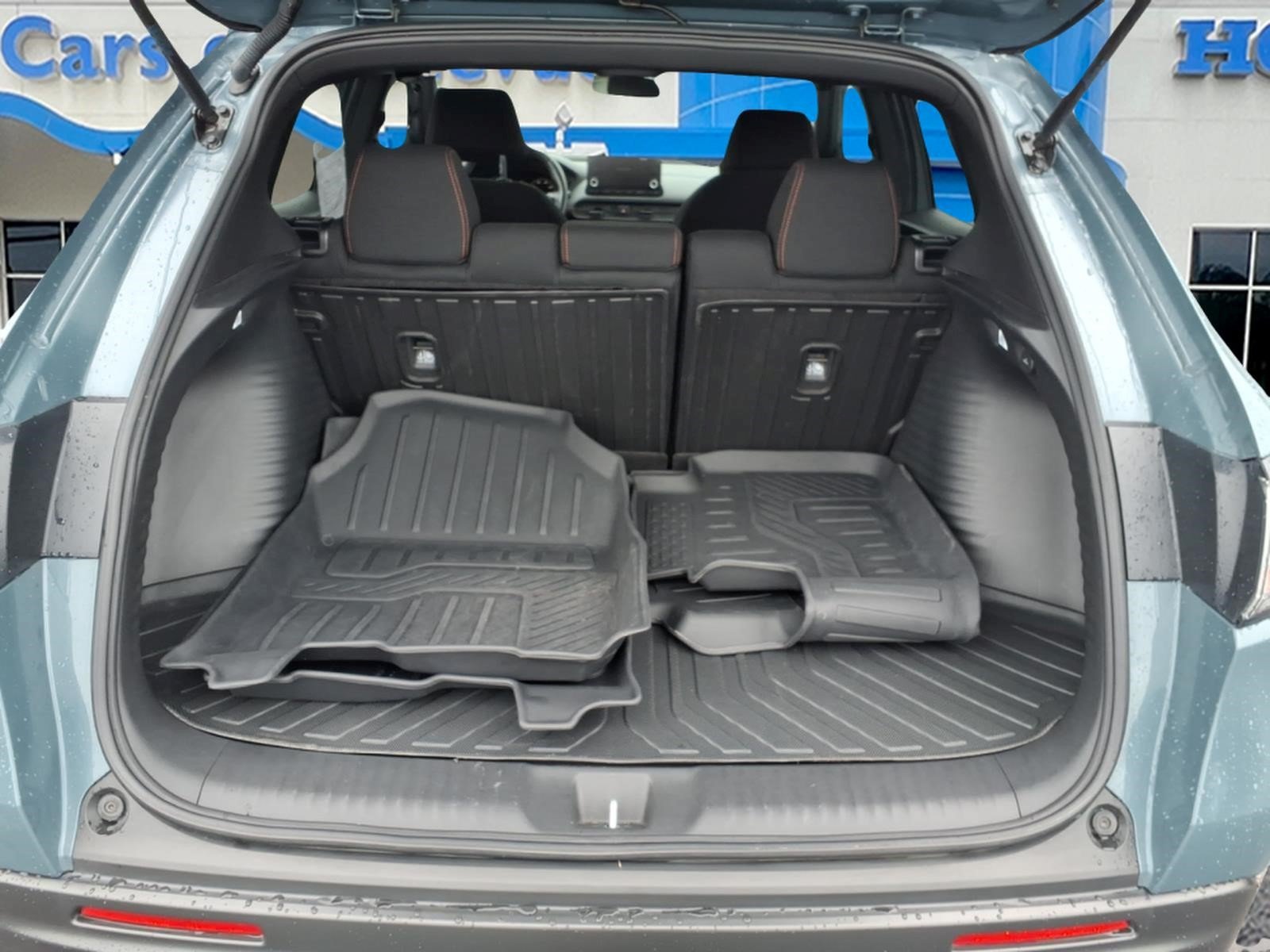 Certified 2025 Honda HR-V Sport image 10