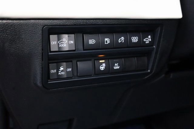 Used 2023 Toyota Tundra Capstone image 12
