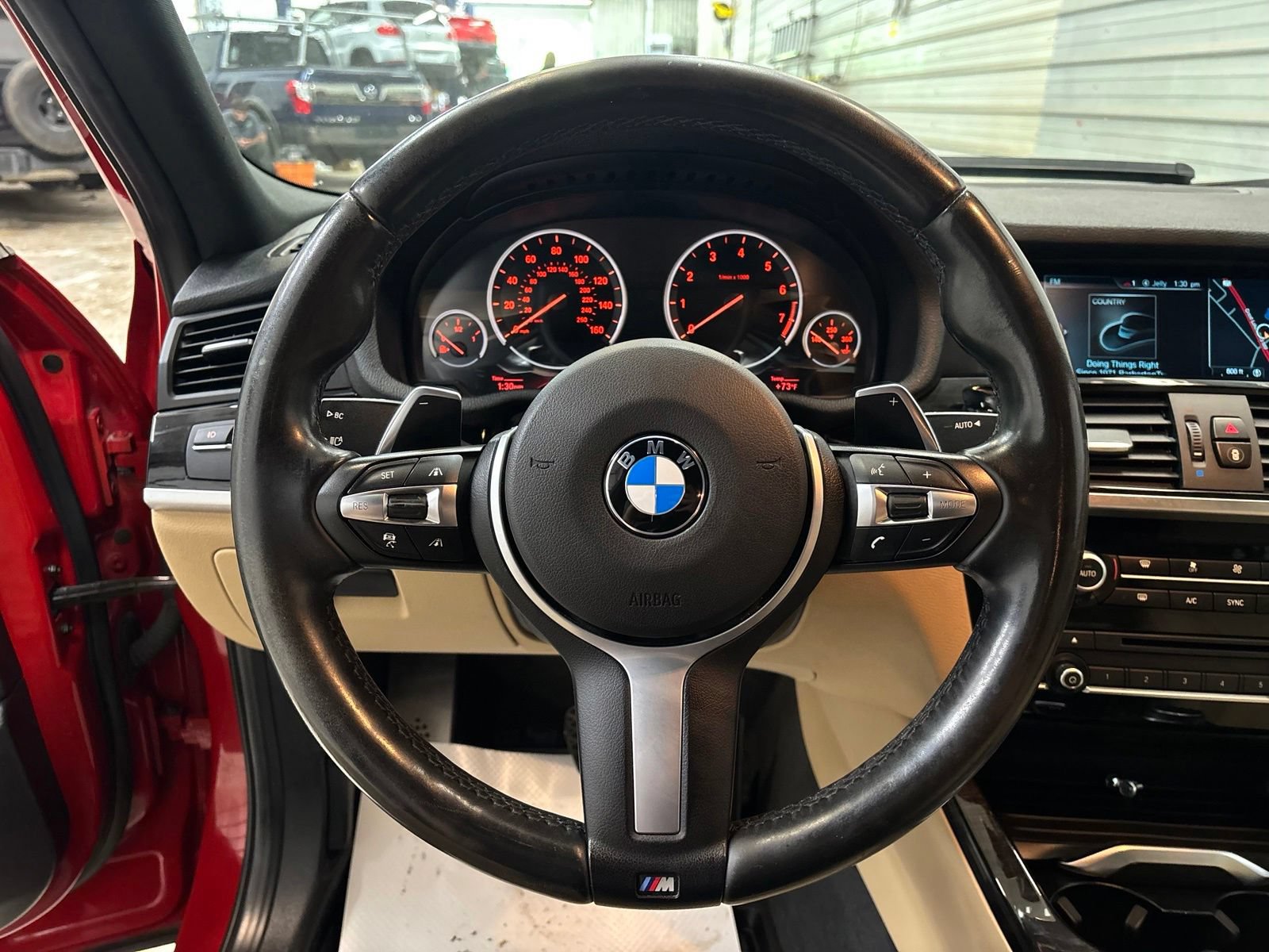 Used 2018 BMW X4 M40i AWD/4WD image 13