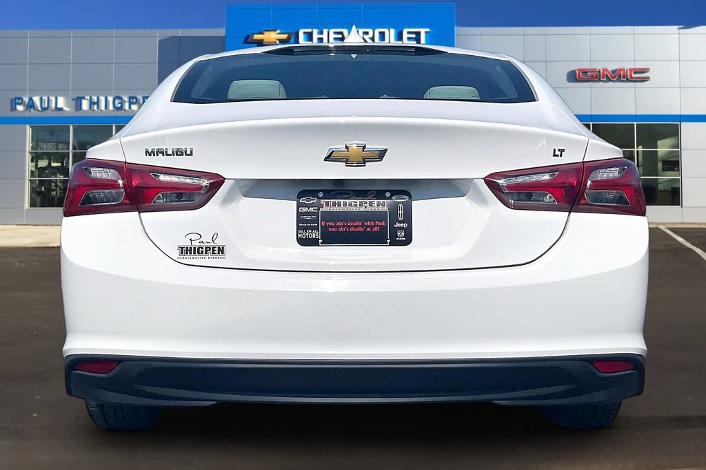 Used 2022 Chevrolet Malibu LT w/ Leather Package FWD image 5