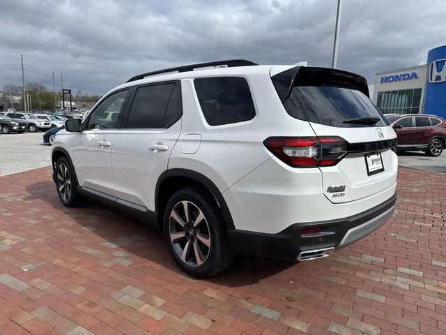 Certified 2023 Honda Pilot Elite image 34