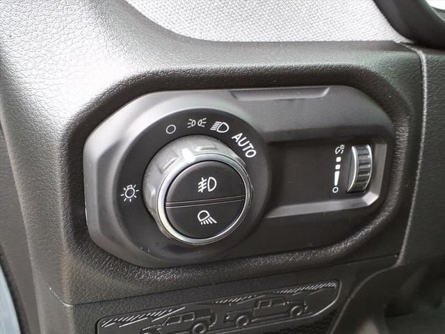 New 2025 Jeep Gladiator Sport AWD/4WD image 14