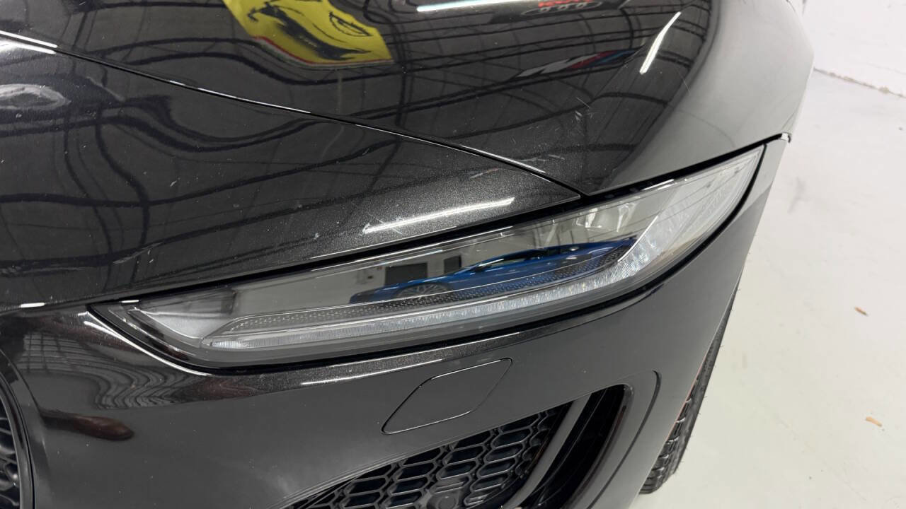 Used 2023 Jaguar F-TYPE R-Dynamic AWD/4WD image 29