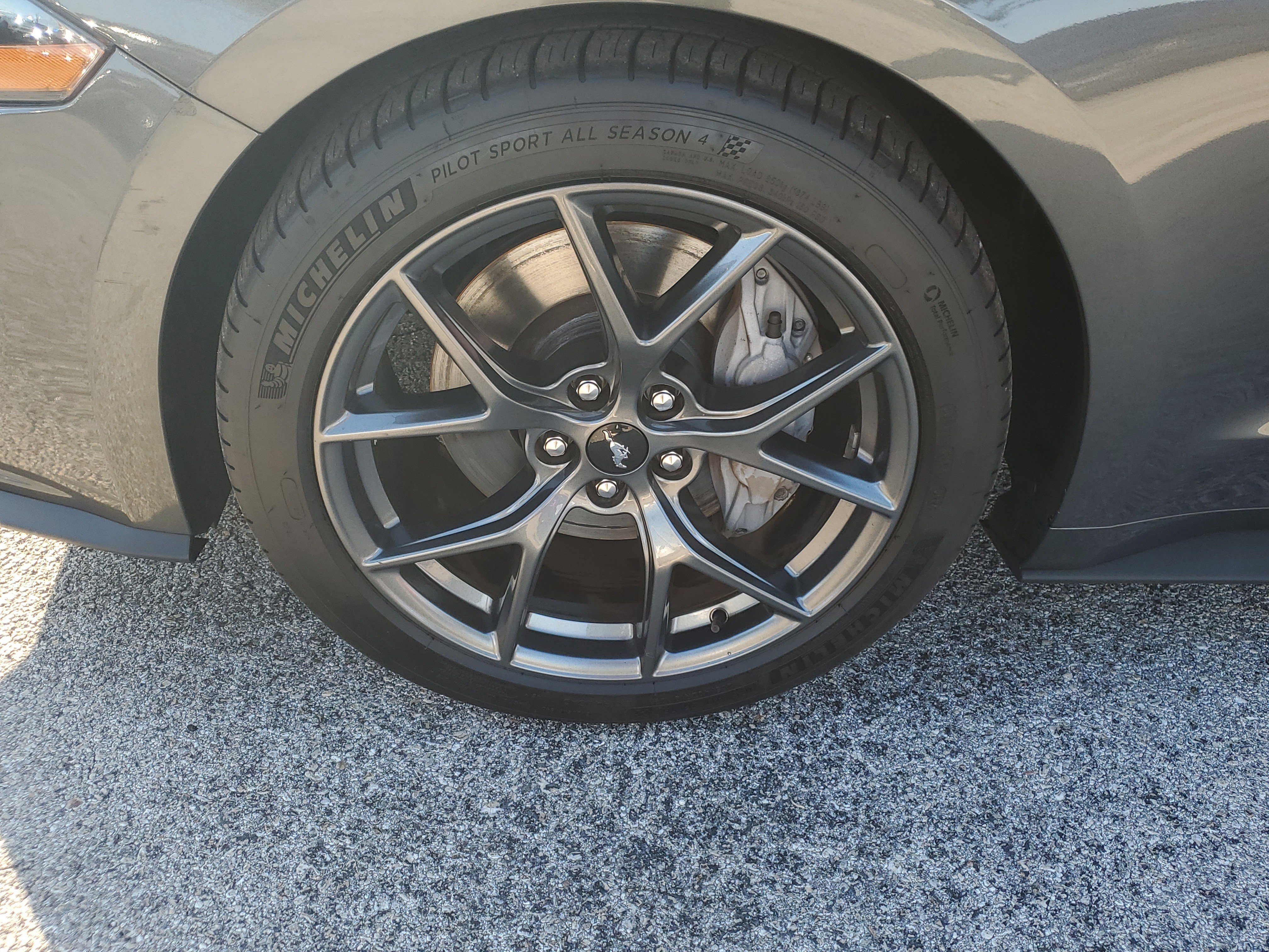 Used 2020 Ford Mustang EcoBoost w/ 2.3L High Performance Package image 5