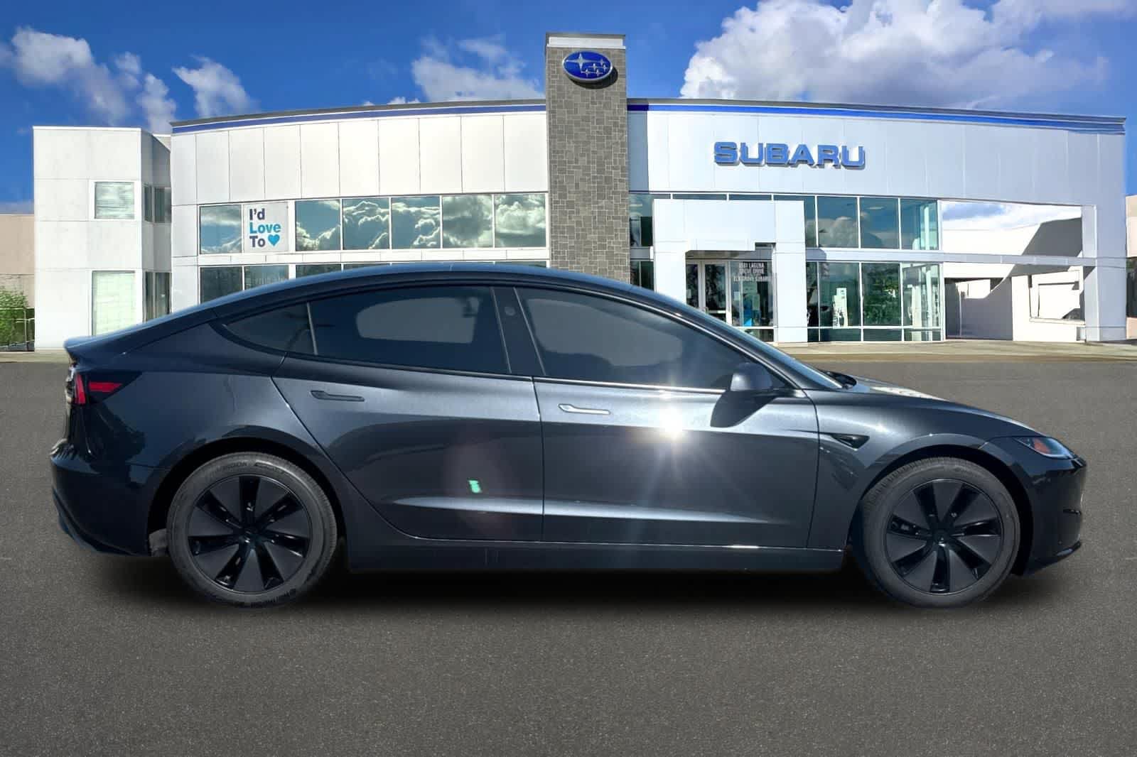 Used 2024 Tesla Model 3 Standard Range RWD image 6