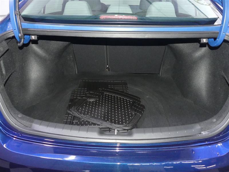 Used 2020 Hyundai Elantra Value Edition FWD image 9