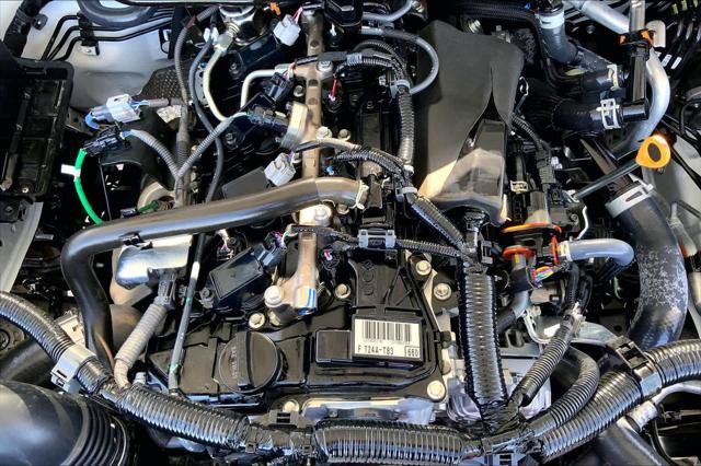 Certified 2026 Toyota Tacoma SR5 AWD/4WD image 32