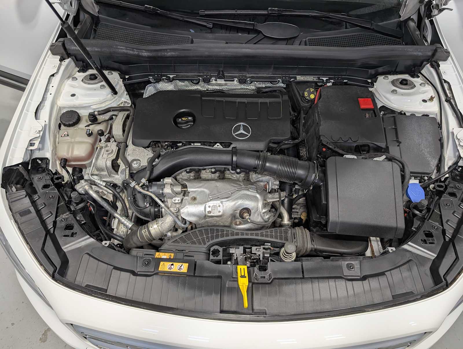 Used 2022 Mercedes-Benz GLB 250 4MATIC image 14