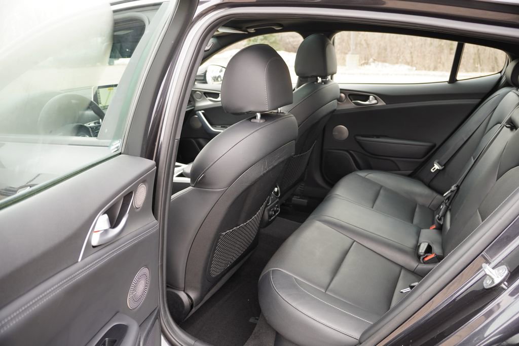 Certified 2020 Kia Stinger GT1 image 17