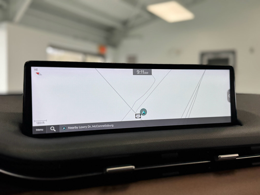 Used 2022 Genesis GV70 2.5T w/ Advanced Package image 26