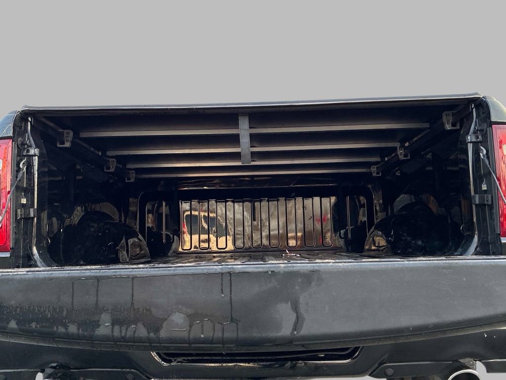 Used 2022 RAM 1500 Laramie w/ Sport Appearance Package image 13